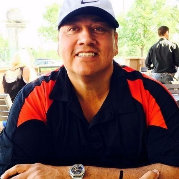 Meet your Posher, Dennis - Picture 1 of 1